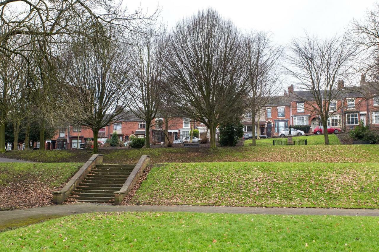 Northwood Park View Apartment Stoke-on-Trent Exterior photo